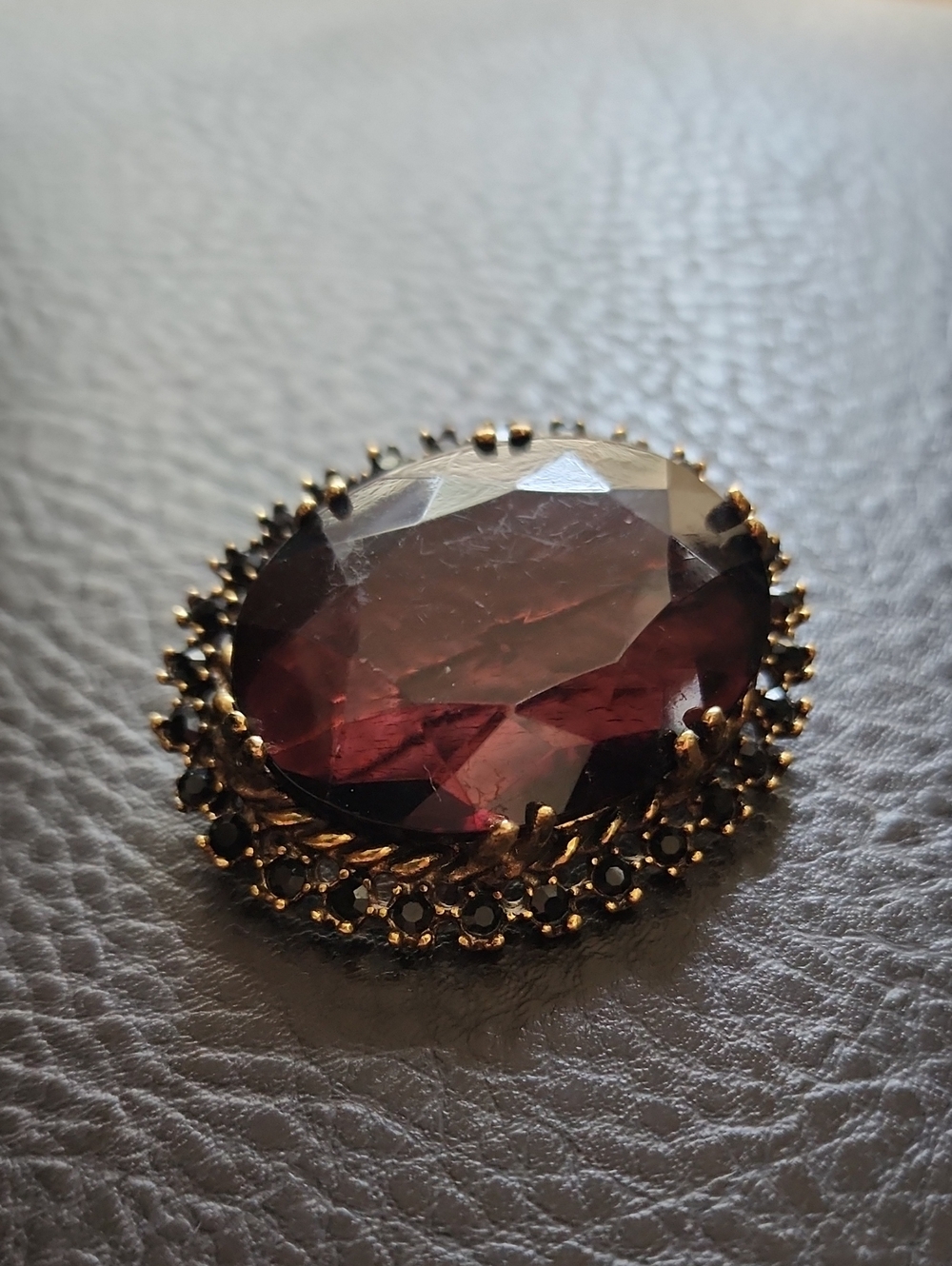Vintage Gold Brooch with Deep Brownish Purple Stone
